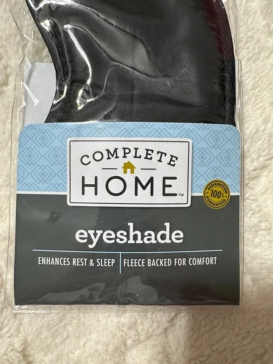 Complete HOME Black Rest Sleep Fleece Backed Eyeshade Eye mask - Picture 3 of 4